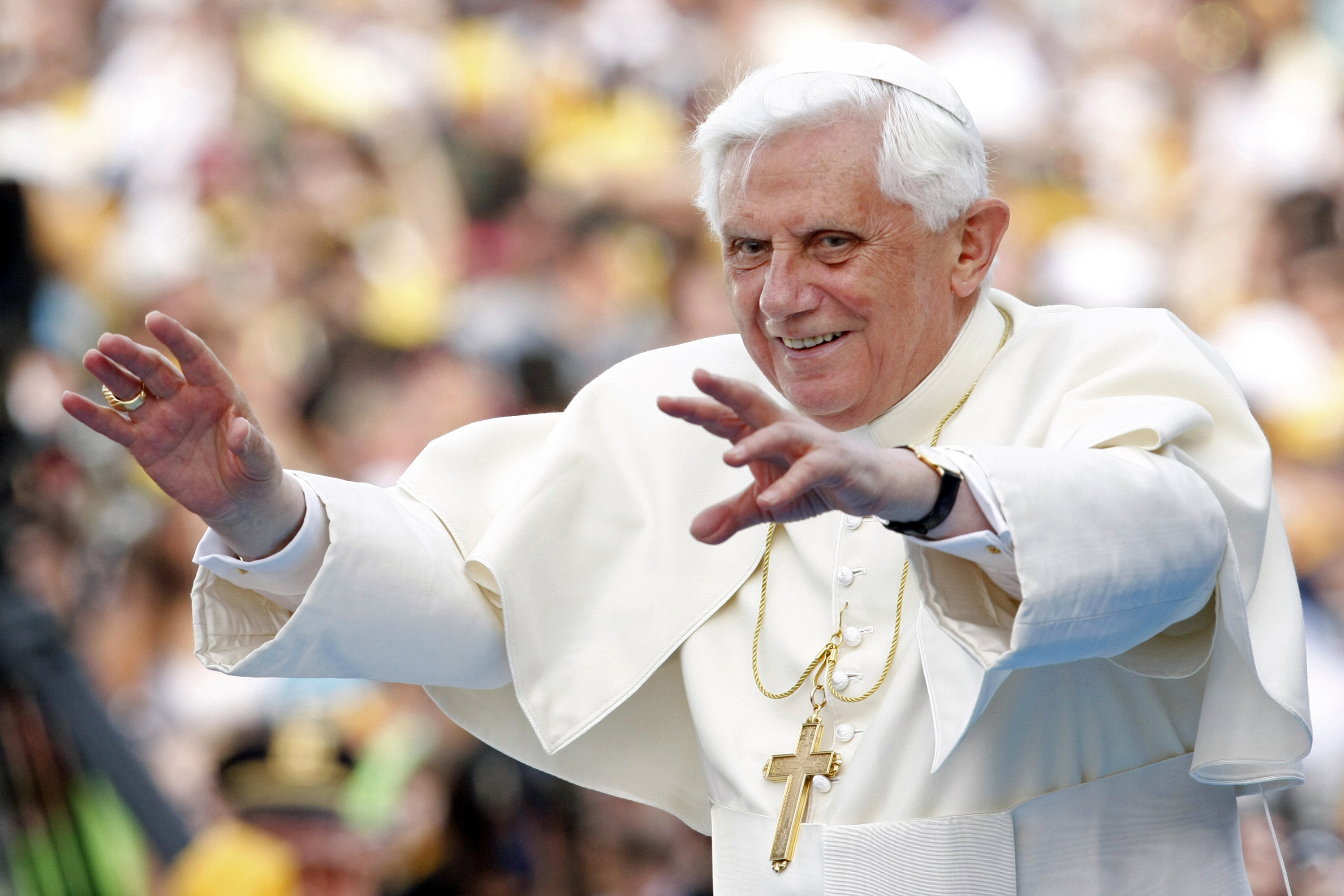Pope Emeritus Benedict Xvi Sees Church Threatened By Pseudo Humanism ...