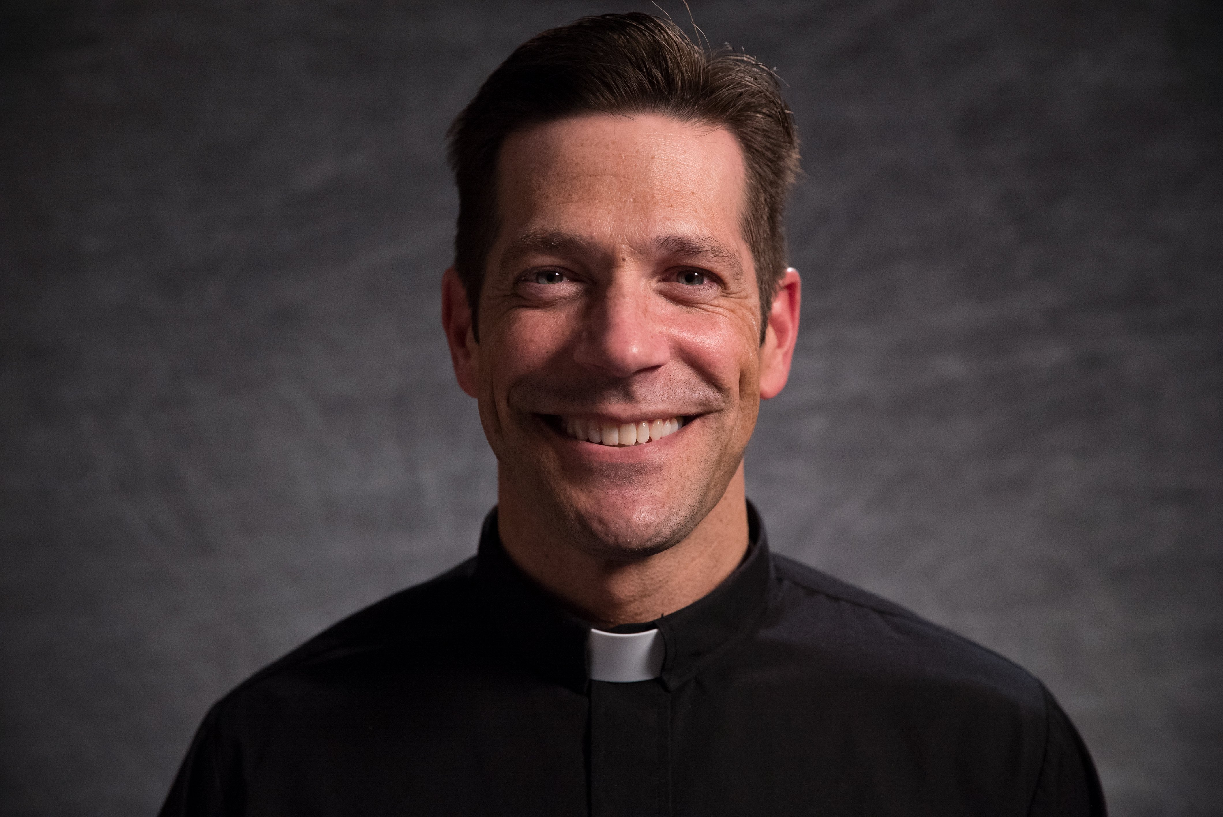 How Father Mike Schmitz Balances A Popular Media Ministry With Being A 