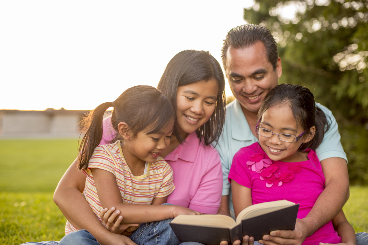 The Best Way To Teach Your Kids About The Faith Start With The Family 