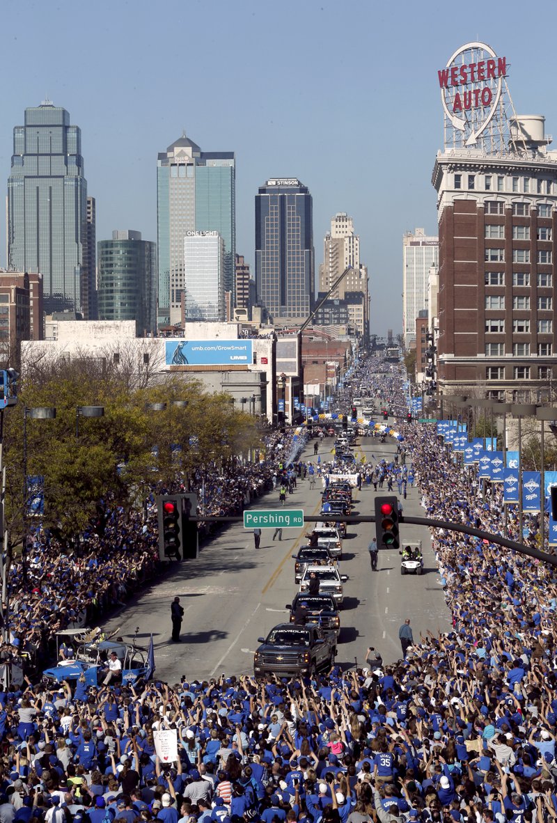 A Royal Celebration: Video and images of the Nov. 3 parade and rally in  Kansas City 