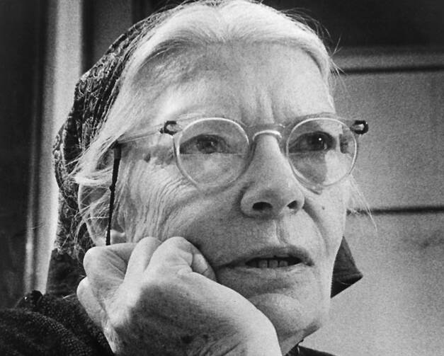 dorothy day the world will be saved by beauty