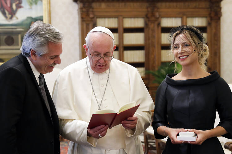 Pope Francis, A Son Of Argentina, Welcomes Its New President To The ...