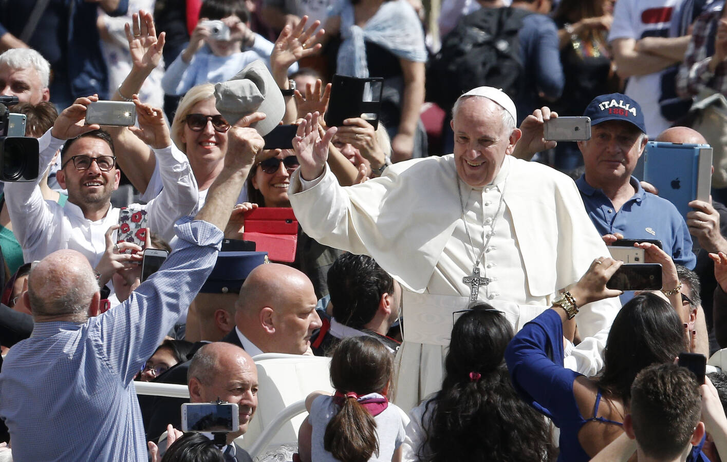 Pope Francis' new exhortation warns against modern problems caused by  ancient heresies